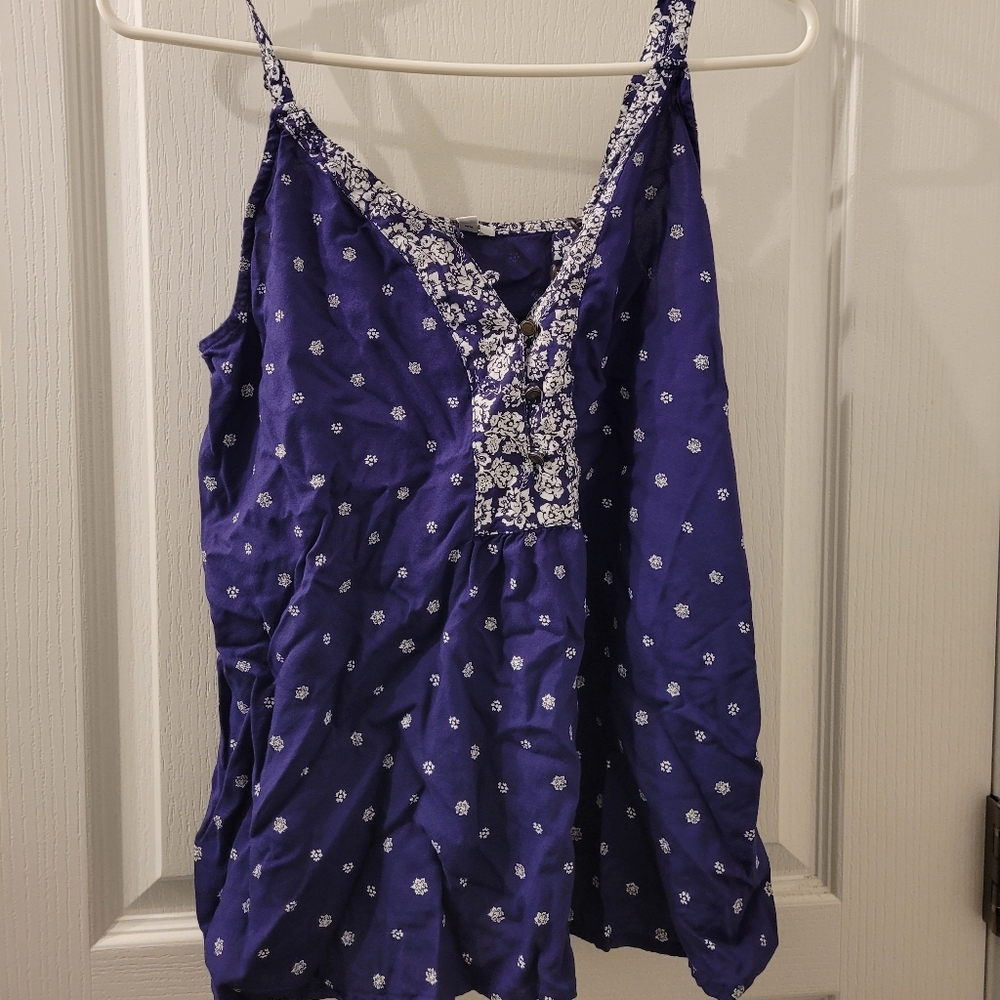 Sonoma purple with white flowers medium tank top